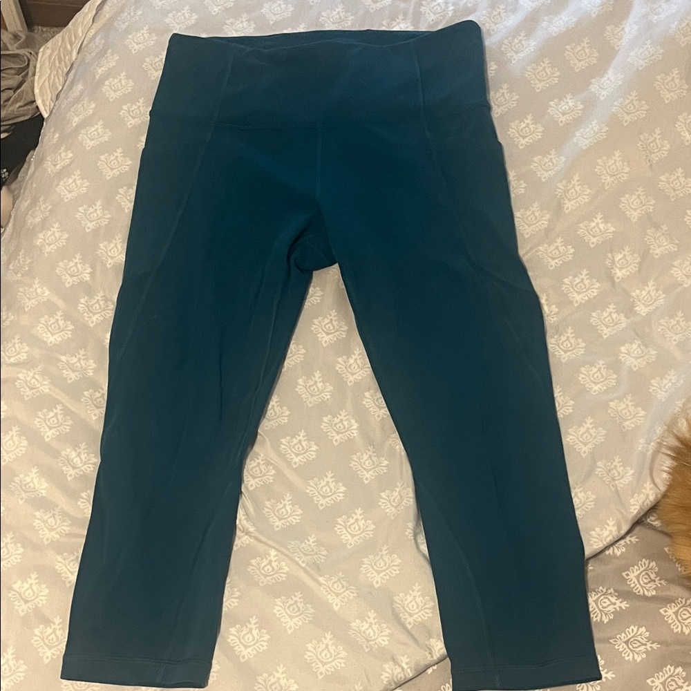Athleta Teal Cropped Leggings